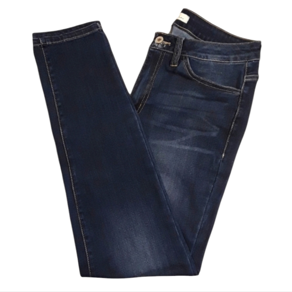 KanCan Slim-Fit Blue Jeans with Stretch. Women's Size: W11/29x30L.